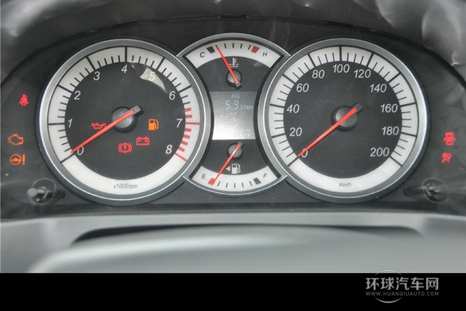 2014款 兩廂 1.4L 手動(dòng)理想型