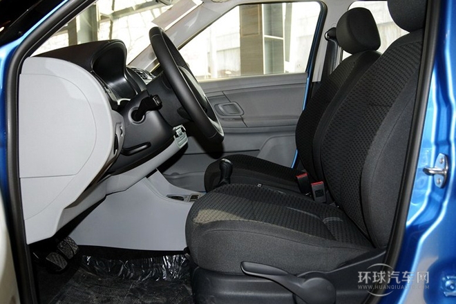 2013款 1.4L 手動(dòng)晶靈版