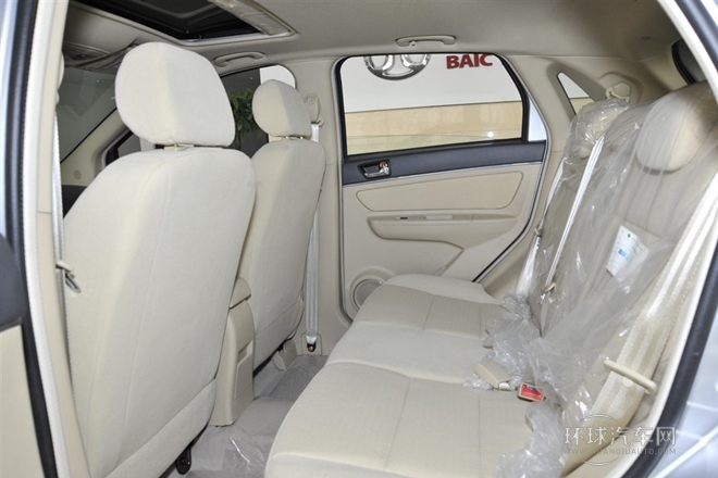 2014款 兩廂 E150 EV 電動(dòng)時(shí)尚版