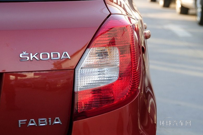 2013款 1.4L 自動(dòng)晶靈版