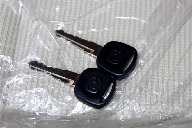 2012款 1.2L榮達 豪華型HMA GM12-NR