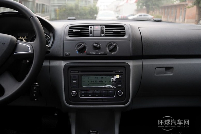 2013款 1.4L 自動(dòng)晶享版