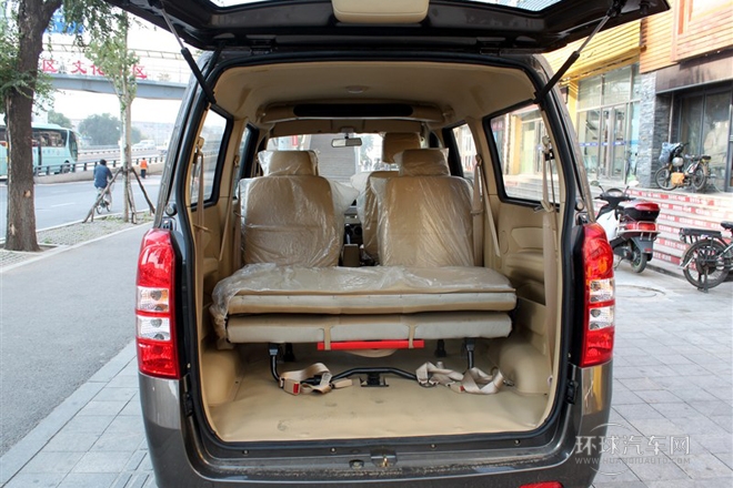 2012款 1.2L榮達 豪華型HMA GM12-NR