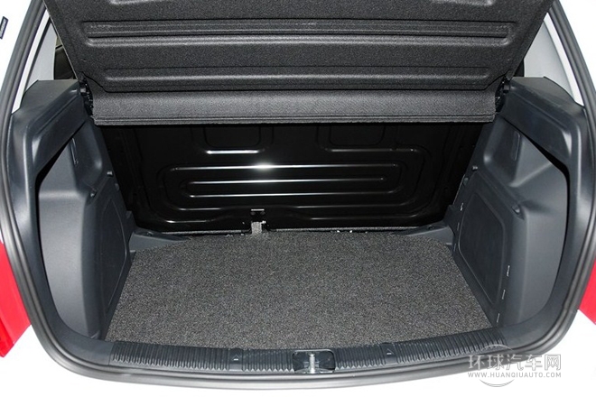 2013款 1.6L 手動Sport版