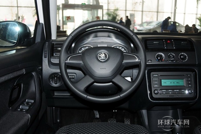 2013款 1.6L 手動(dòng)Sport版