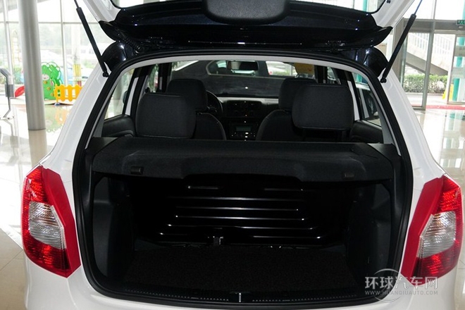 2013款 1.6L 自動Sport版