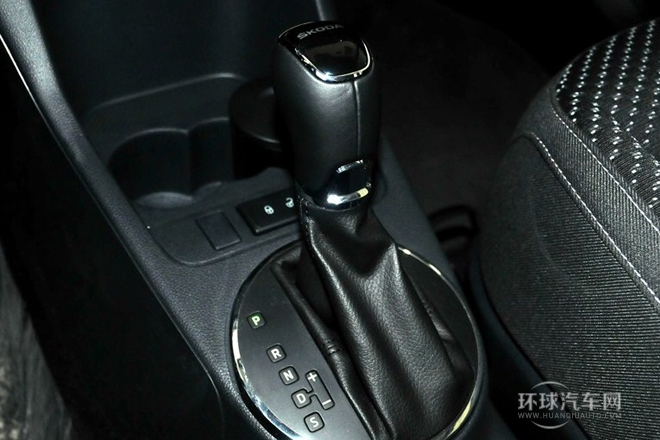 2013款 1.6L 自動Sport版