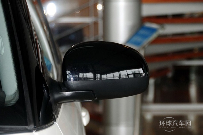 2013款 1.6L 自動Sport版