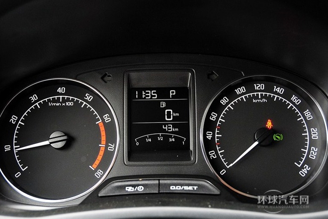 2013款 1.6L 自動Monte carlo版