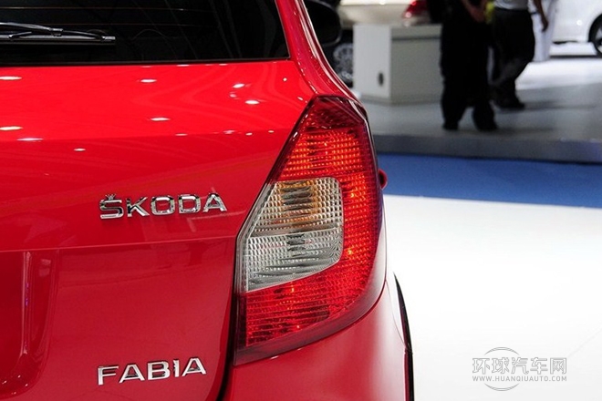 2013款 1.6L 自動Monte carlo版