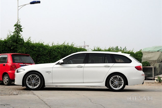 2014款 528i xDrive M運(yùn)動(dòng)型 旅行版
