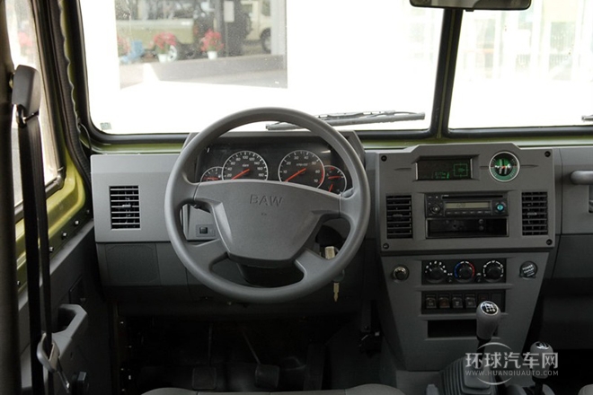 2008款 2.7L 五門四驅汽油版