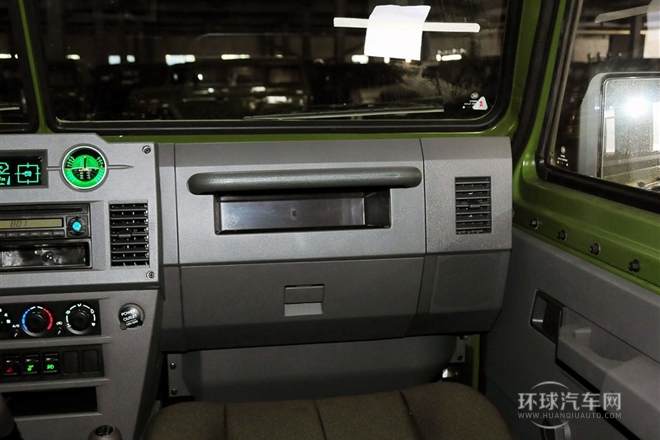 2008款 3.0T 五門四驅(qū)柴油版