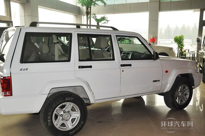 2011款 2.2L 四驅(qū)豪華型