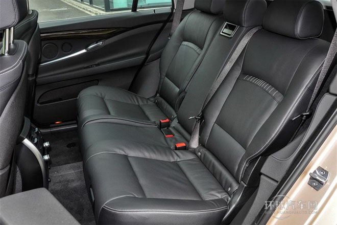 2014款 528i 設計套裝型