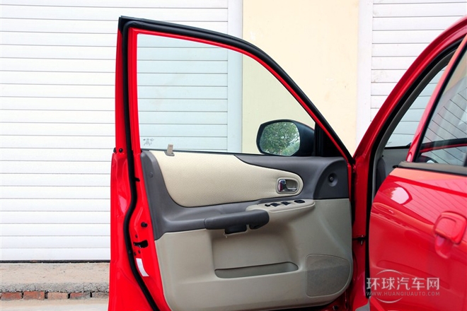 2011款 1.3L 手動豪華型