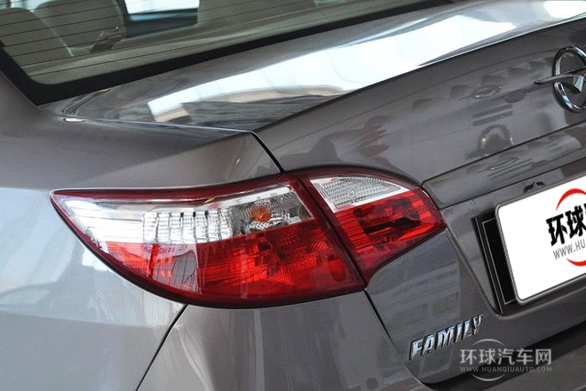 2013款 三廂 1.6L 手動(dòng)旗艦版