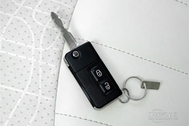 2013款 三廂 1.6L 手動(dòng)精英版