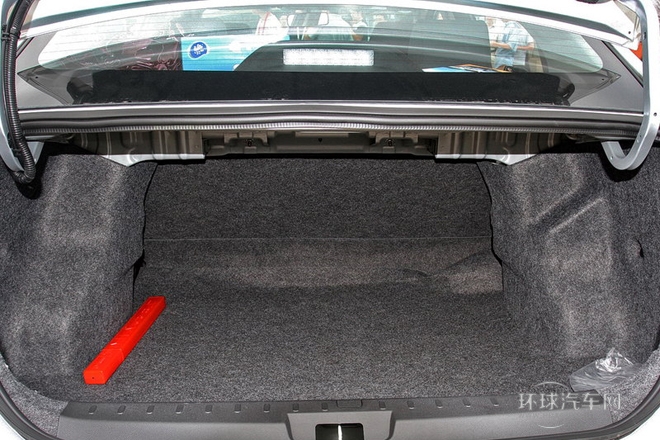 2014款 1.5L 手動智驅尊尚型