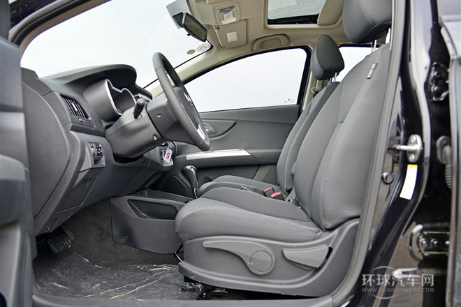 2014款 1.5L 自動(dòng)尊尚型