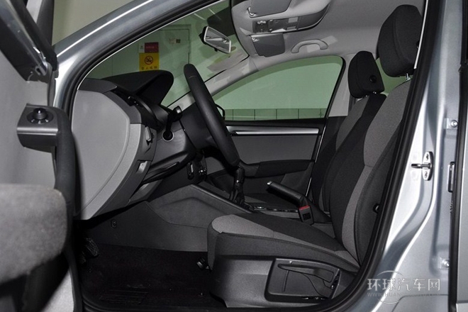 2015款 1.6L 手動逸致版