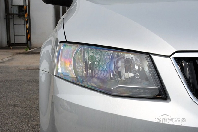 2015款 1.6L 自動(dòng)逸致版