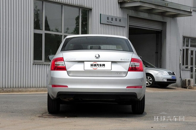 2015款 1.6L 自動逸致版