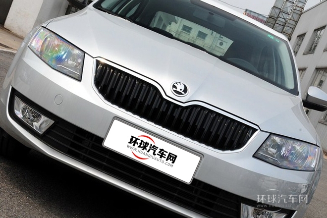 2015款 1.6L 自動逸致版