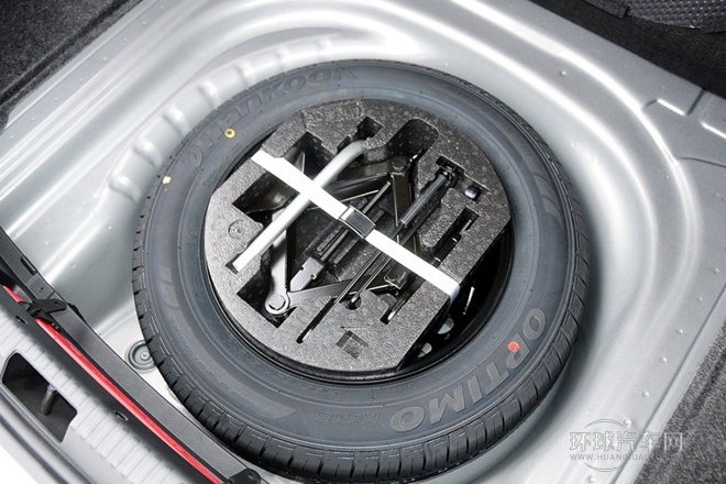 2015款 1.6L 手動逸杰版