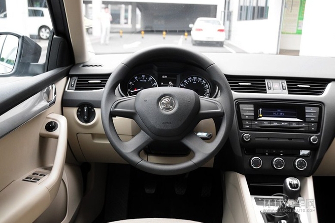 2015款 1.6L 手動逸杰版