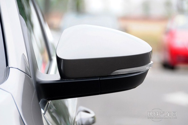 2015款 1.6L 手動逸杰版