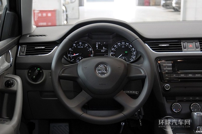 2015款 1.6L 自動逸杰版