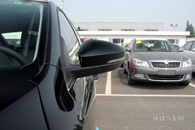 2015款 1.6L 自動逸杰版