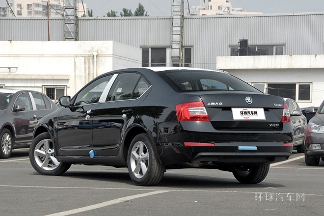 2015款 1.6L 自動逸杰版