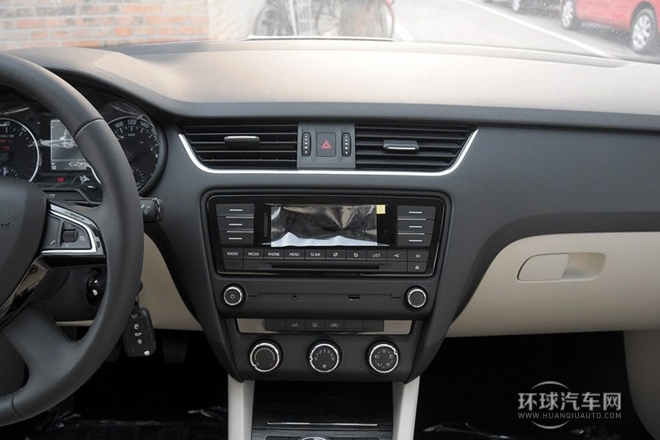 2015款 1.6L 手動(dòng)逸俊版