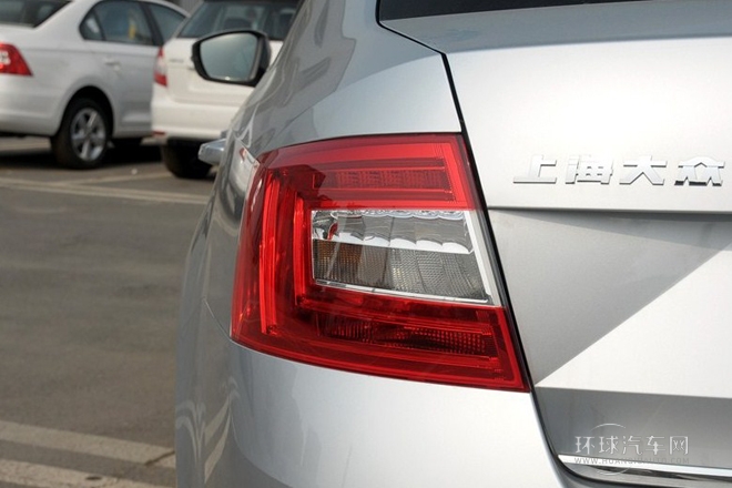 2015款 1.6L 手動(dòng)逸俊版