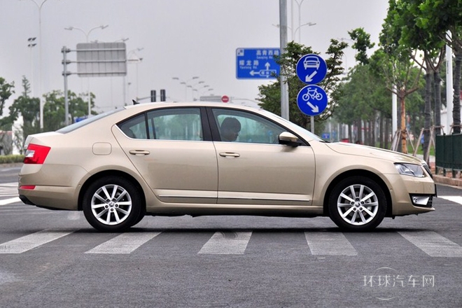 2015款 1.4T DSG逸尊版