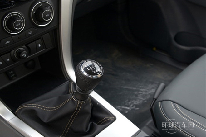 2014款 2.0T兩驅(qū)領(lǐng)航型4D20B