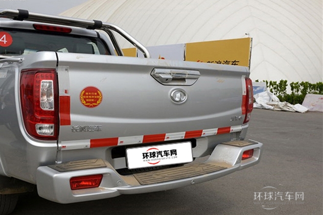 2014款 2.0T兩驅領航型4D20B