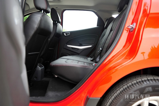 2013款 1.5L 自動尊貴型