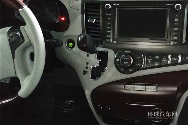 2011款 3.5L 四驅自動型