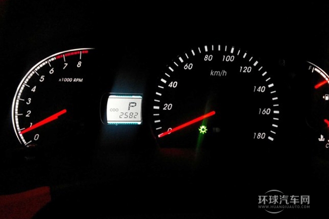 2011款 3.5L 四驅自動型