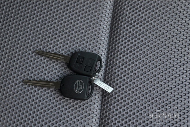 2008款 2.2L豪華型大雙排