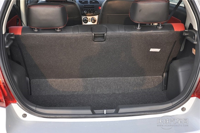 2013款 1.5L 手動(dòng)都市型