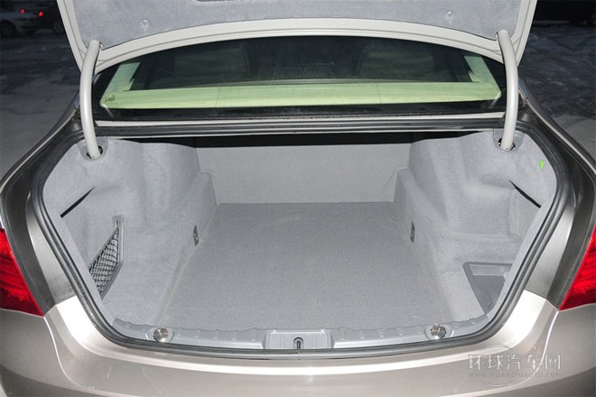 2013款 730Li 豪華型