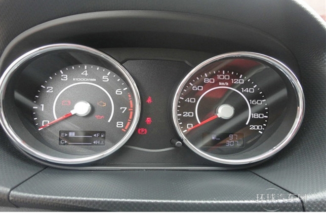 2013款 1.5L 手動豪華型