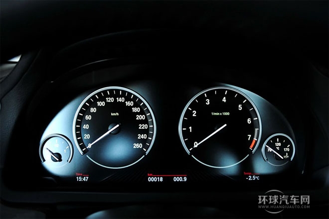 2013款 730Li 領(lǐng)先型