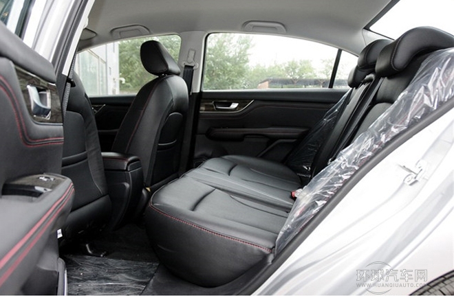 2014款 升級版 1.5T 手動時尚型