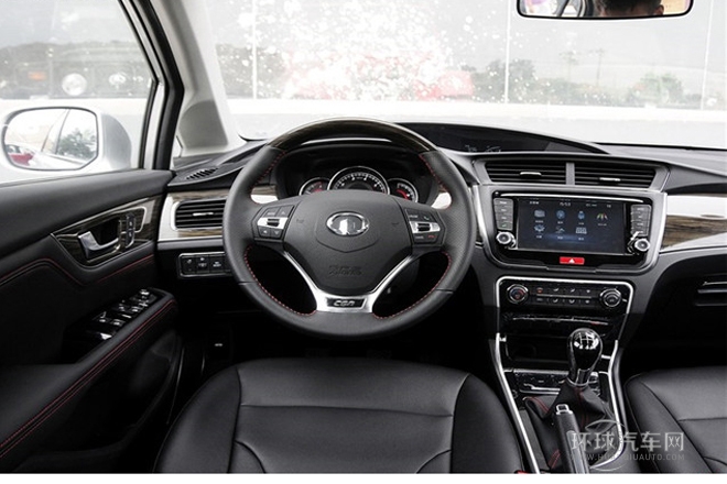 2014款 升級版 1.5T 手動時尚型