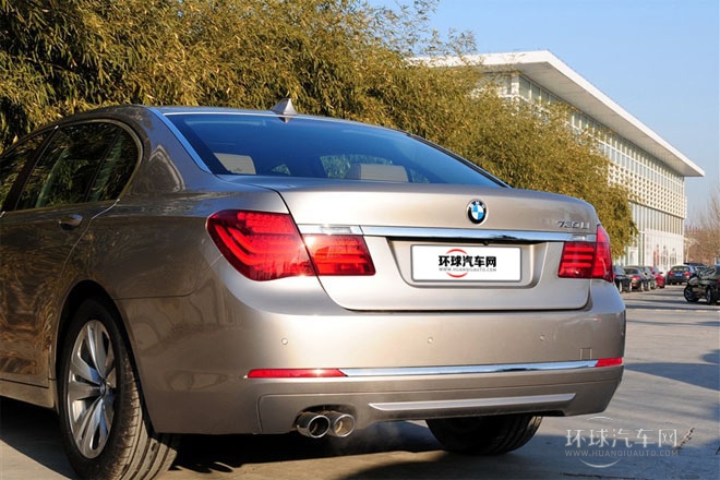2013款 730Li 領(lǐng)先型